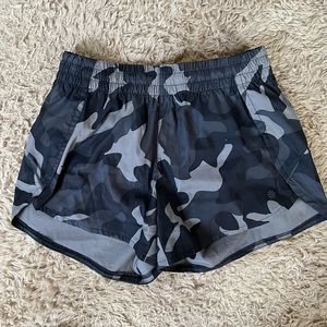 Athleta Running Shorts in Black Camo